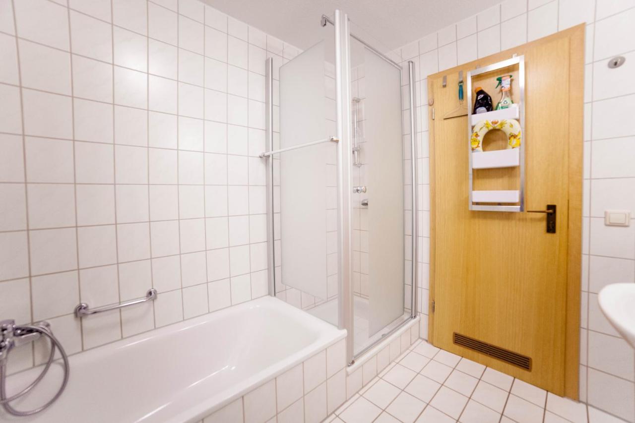 Apartment Fewoleipzig Sued Mit Tiefgarage Leipzig